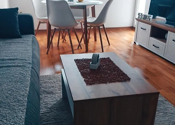 Ana شقة كرالييفو